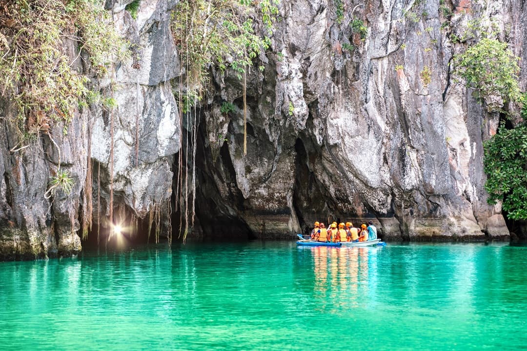 Philippines Explorer Package