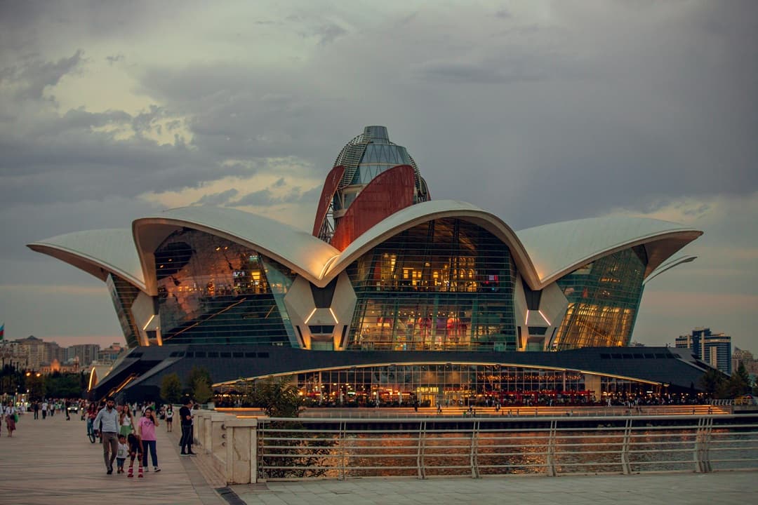 Baku City Tour with shopping media 1