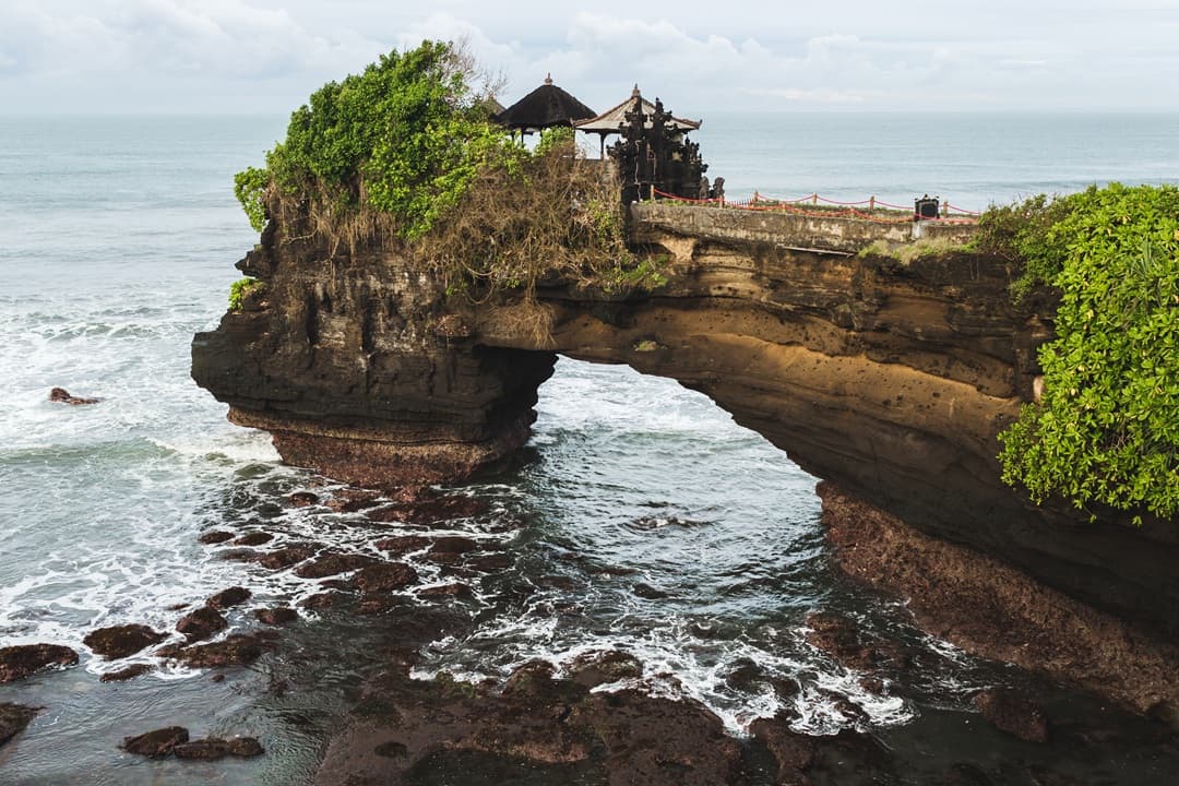 Handara Gate, Bedugul & Tanah Lot temple tour media 1