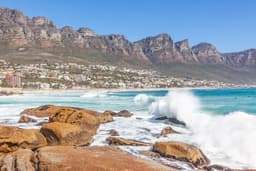 Shared Robben Island and Table Mountain Tour
