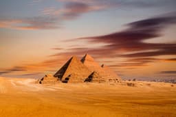 Giza Pyramids & NMEC Museum Tour