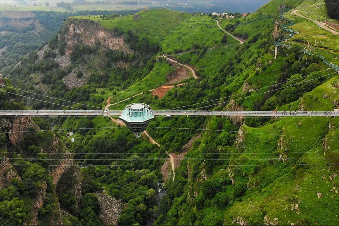 Dashbashi Canyon (Diamond Bridge) tour media 1
