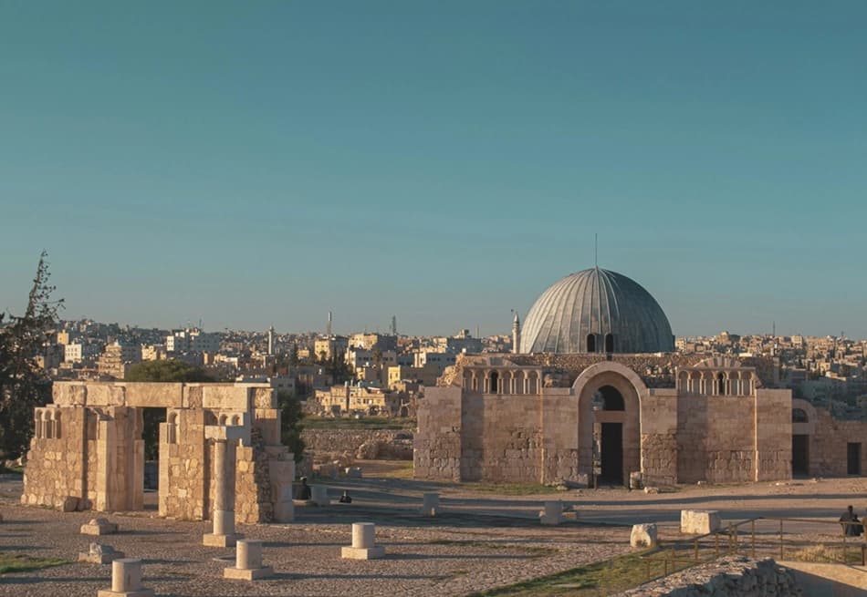 https://lykke-public-assets.s3.amazonaws.com/media/images/destination/7/jordan-card-11.webp